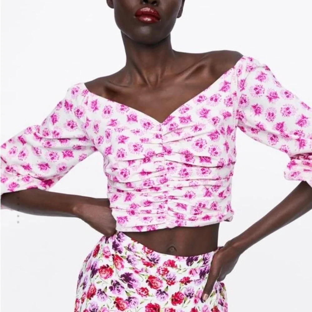 ZARA Floral Puff Sleeve Blouse
